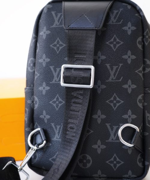 LC287 - Louis Vuitton Black Fashion Bag