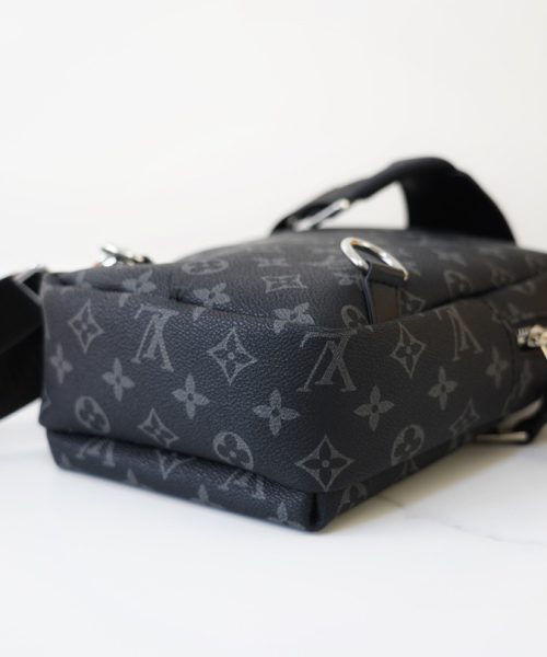 LC287 - Louis Vuitton Black Fashion Bag