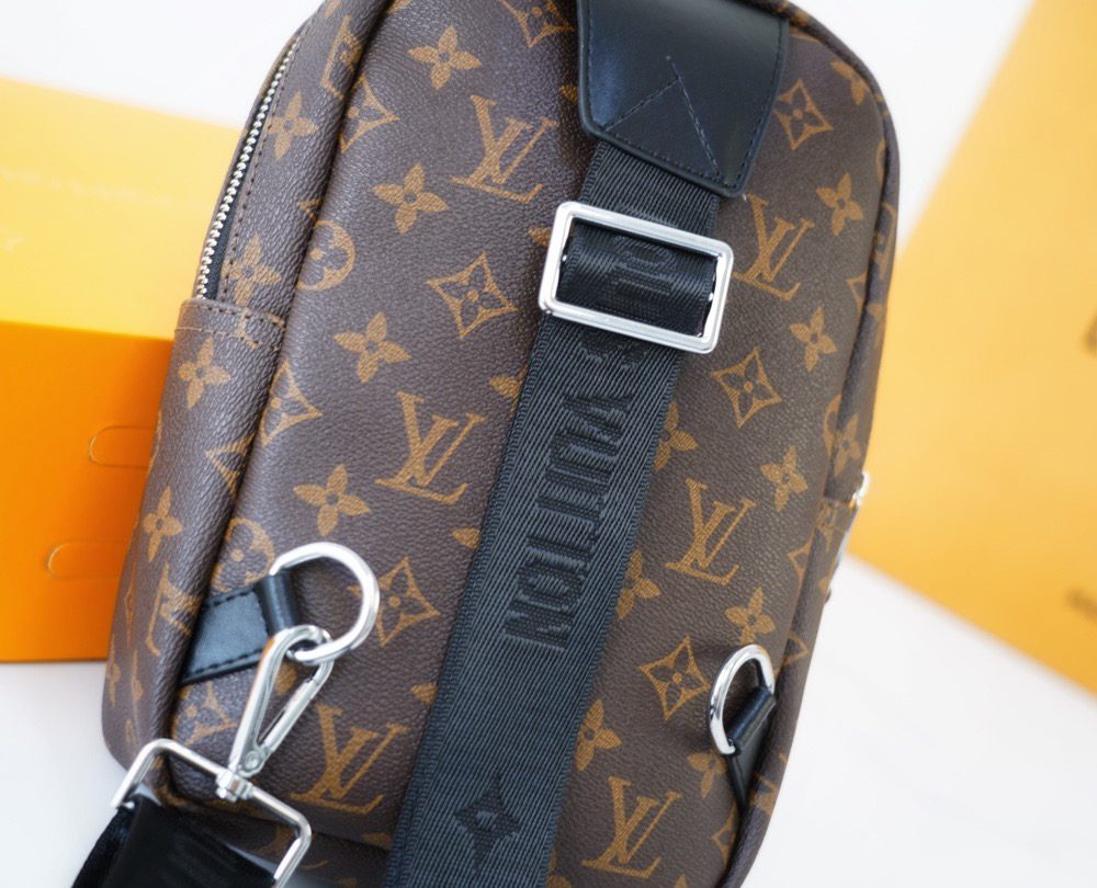 LC287 - Louis Vuitton Brown Fashion Bag