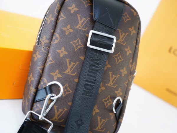 LC287 - Louis Vuitton Brown Fashion Bag