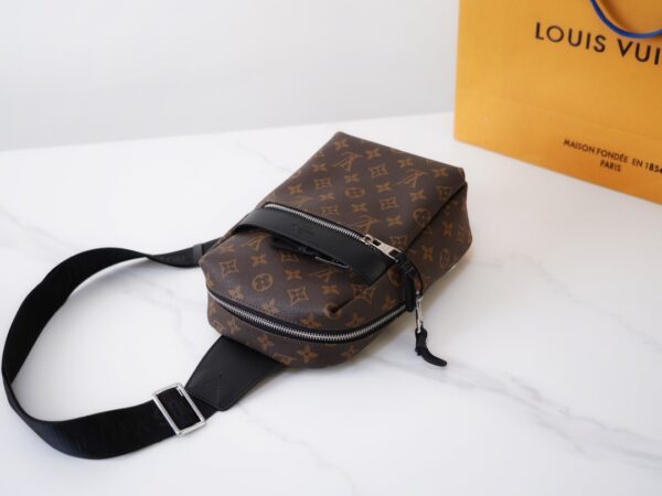 LC287 - Louis Vuitton Brown Fashion Bag