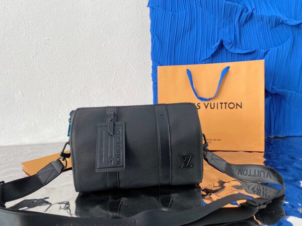 LC291 - Louis Vuitton Black Fashion Bag