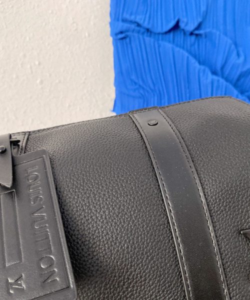LC291 - Louis Vuitton Black Fashion Bag