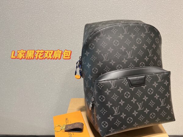 LC292 - Louis Vuitton Women's Fashion Bag