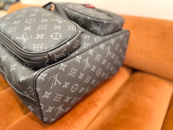 LC294 - Louis Vuitton Black Women's Fashion Bag