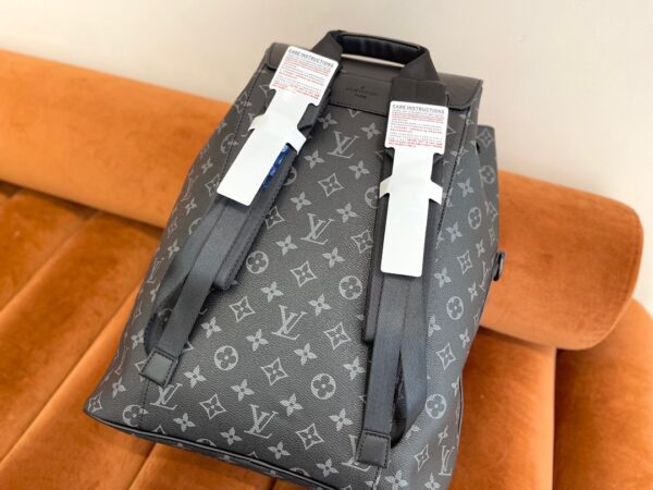 LC294 - Louis Vuitton Black Women's Fashion Bag