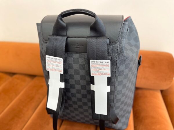 LC295 - Louis Vuitton Women's Fashion Bag