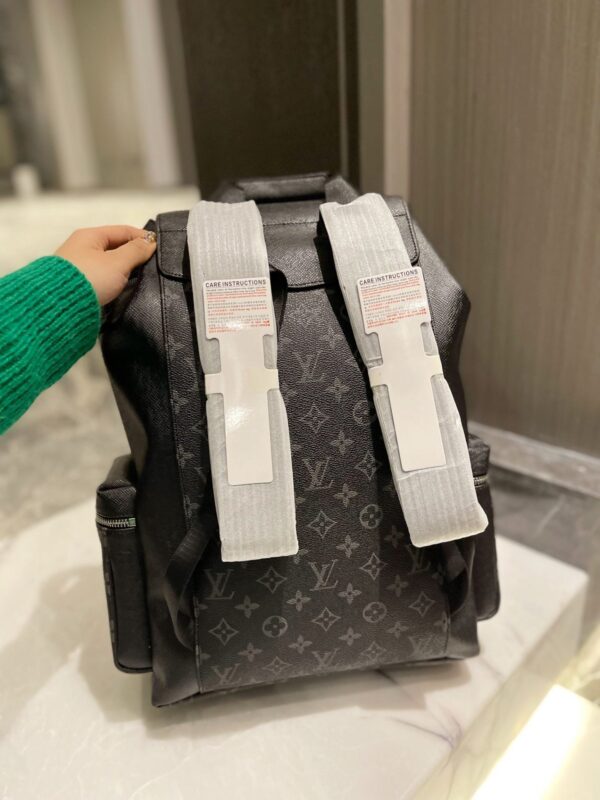 LC296 - Louis Vuitton Women's Fashion Bag