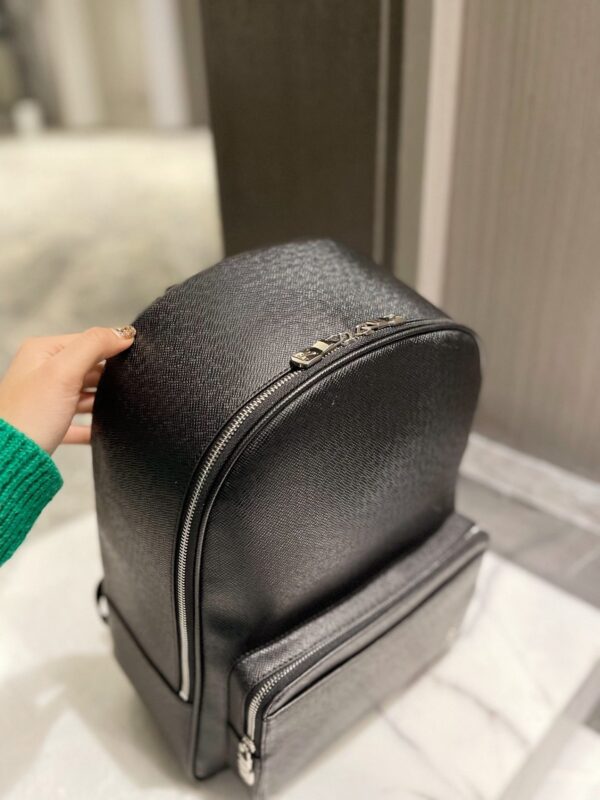 LC300 - Louis Vuitton Women's Fashion Bag