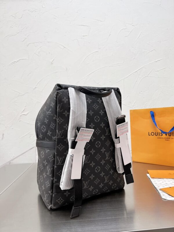 LC301 - Louis Vuitton Women's Fashion Bag