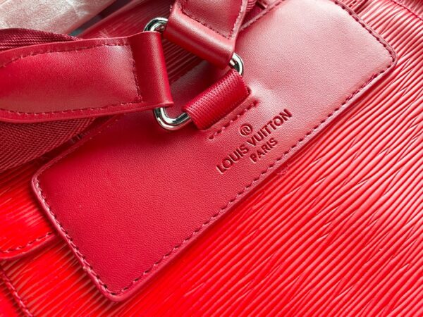 LC306 - Louis Vuitton Women's Fashion Bag