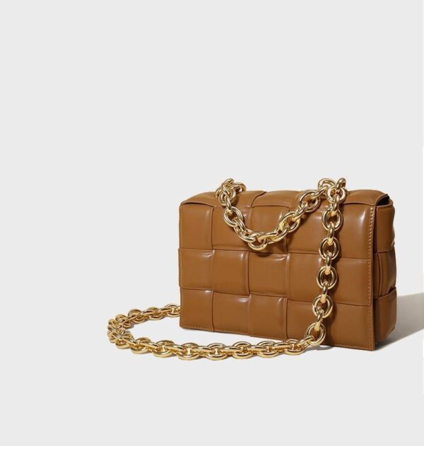 LC31 - WOMEN'S FASHION BAG.