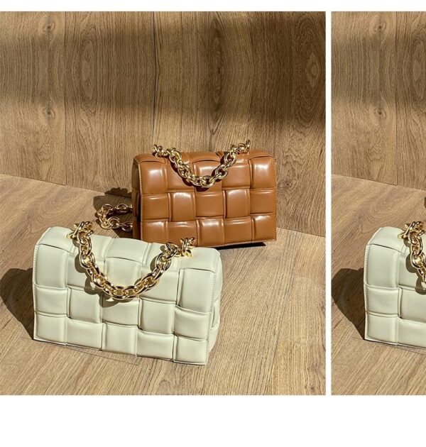 LC31 - WOMEN'S FASHION BAG.
