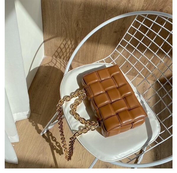 LC31 - WOMEN'S FASHION BAG.