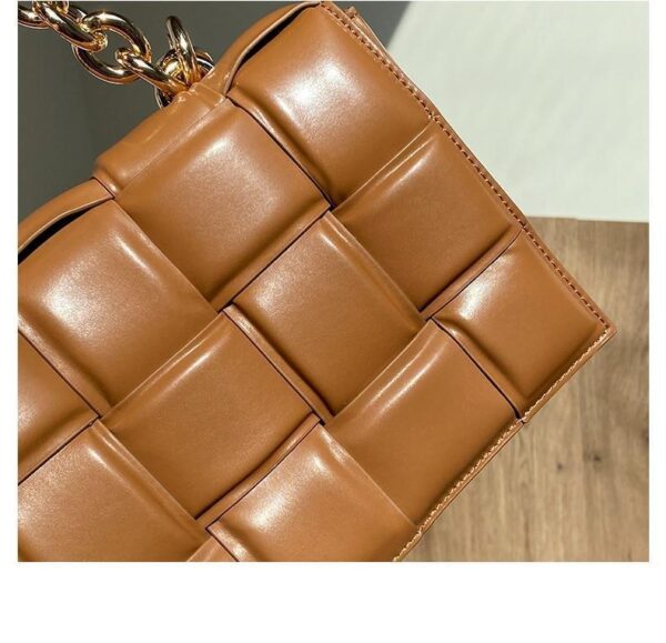 LC31 - WOMEN'S FASHION BAG.