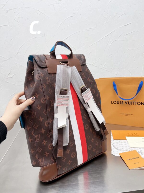 LC311 - Louis Vuitton Women's Fashion Bag
