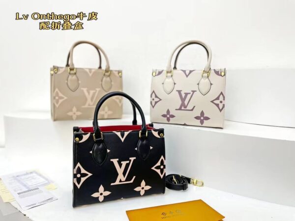 LC312 - Louis Vuitton Women's Fashion Bag