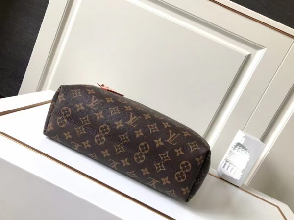 LC314 - Louis Vuitton Women's Fashion Bag
