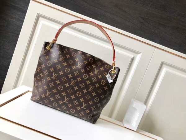 LC314 - Louis Vuitton Women's Fashion Bag