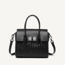 LC33 - Women's Fashion Bag.