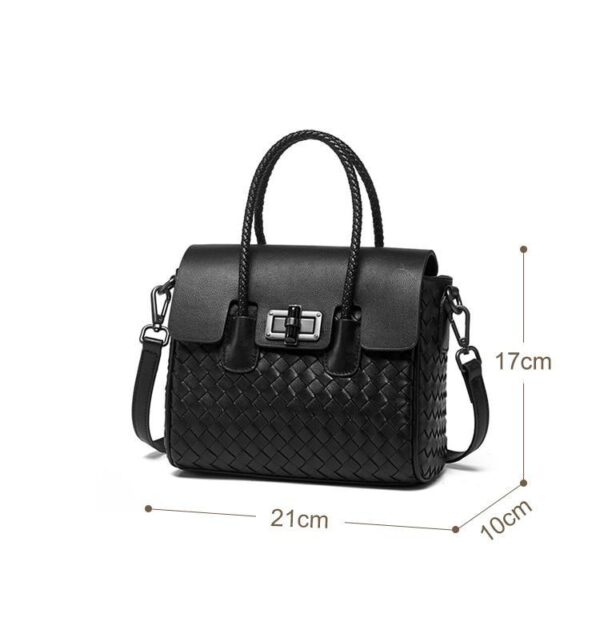 LC33 - Women's Fashion Bag.