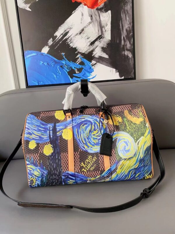 LC341 - Louis Vuitton Women's Fashion Bag