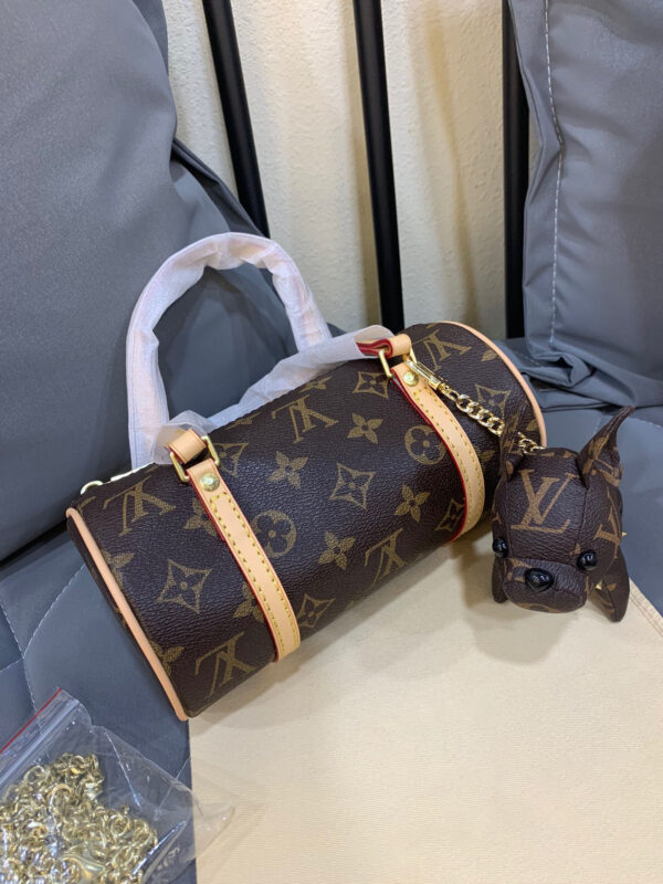 LC35 - Louis Vuitton Women's Fashion Bag