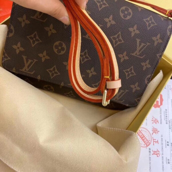LC36 - Louis Vuitton Women's Fashion Bag