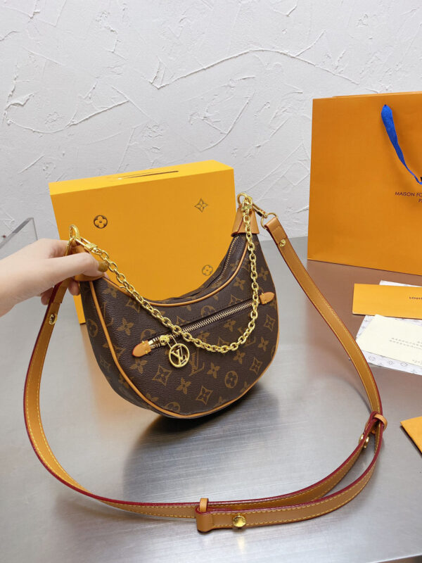LC4052 - Louis Vuitton Women's Fashion Bag