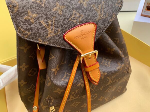 LC4071 - Louis Vuitton Women's Fashion Bag