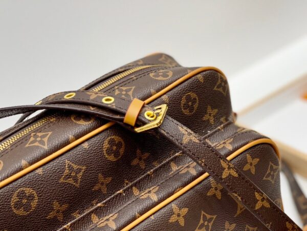 LC4081 - Louis Vuitton Women's Fashion Bag