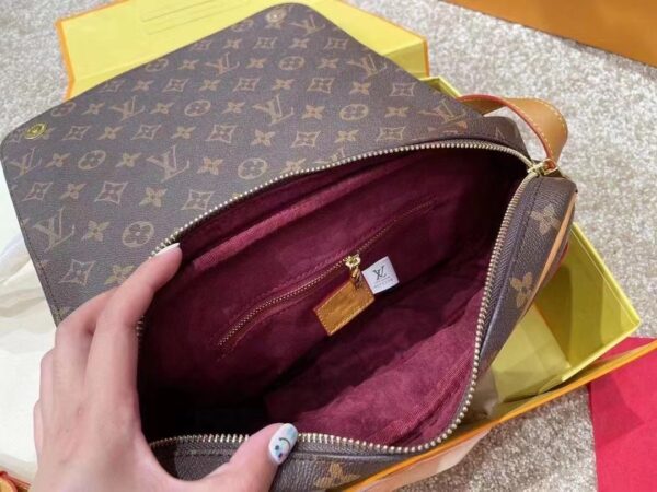 LC4082 - Louis Vuitton Women's Fashion Bag