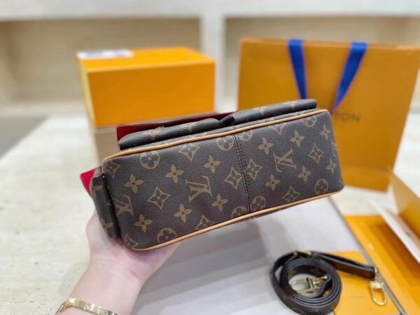 LC4083 - Louis Vuitton Women's Fashion Bag