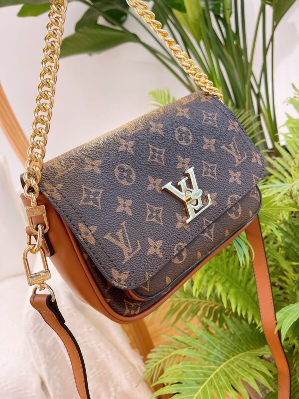 LC4084 - Louis Vuitton Women's Fashion Bag
