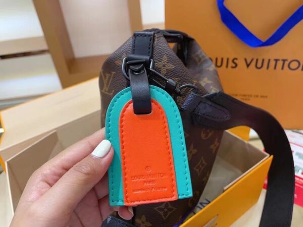 LC4090 - Louis Vuitton Women's Fashion Bag