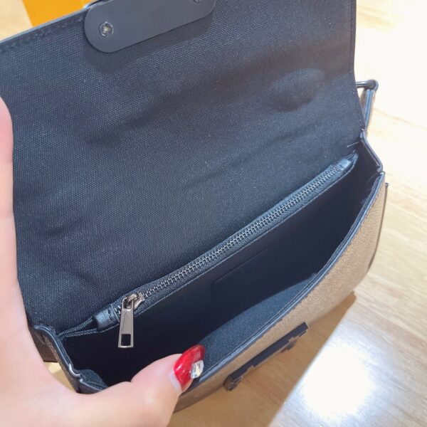 LC4099 - Louis Vuitton Women's Fashion Bag