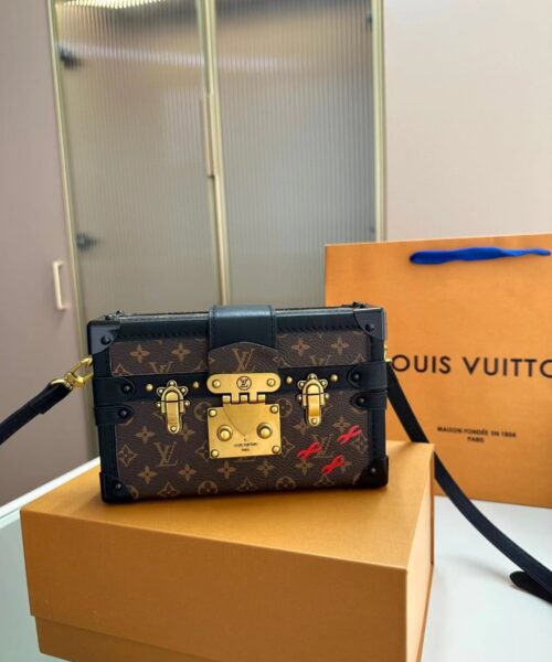 LC572 – Women’s Fashion Bag