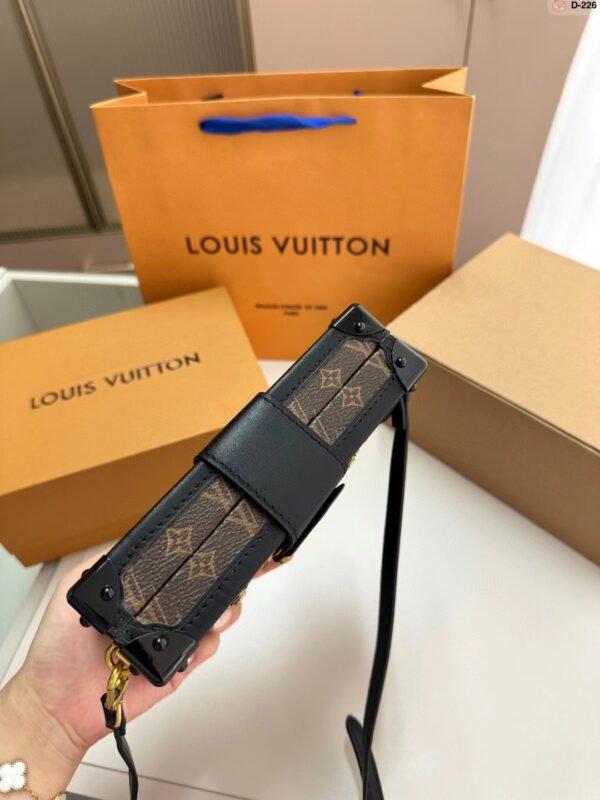 LC572 – Women’s Fashion Bag