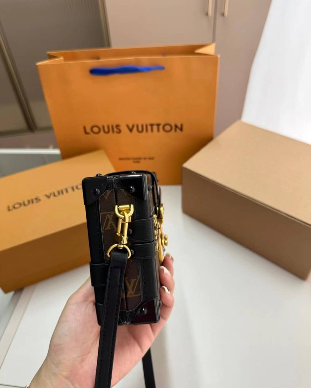 LC572 – Women’s Fashion Bag