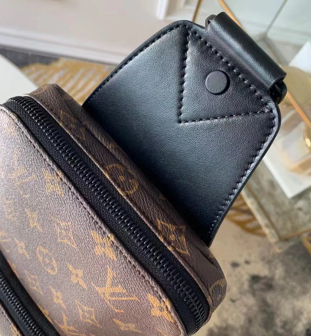 LC574 – Women’s Fashion Bag