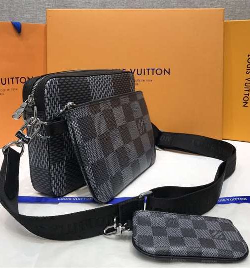 LC60 - Louis Vuitton Women’s Fashion Bag 