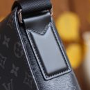 LC709 – Louis Vuitton ???????? M44000 Size 25 cm Top Quality
