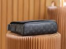 LC709 – Louis Vuitton ???????? M44000 Size 25 cm Top Quality