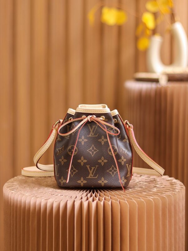 LC710 – Louis Vuitton ???????????????? M41346 Top Quality