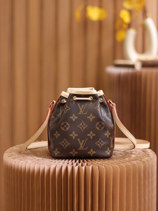 LC710 – Louis Vuitton ???????????????? M41346 Top Quality