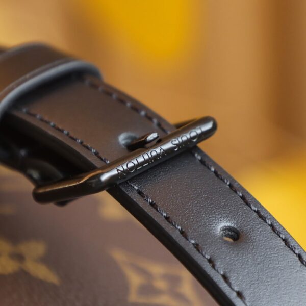 LC711 – Louis Vuitton ???????????????????????????????????????????? M69404 Top Quality
