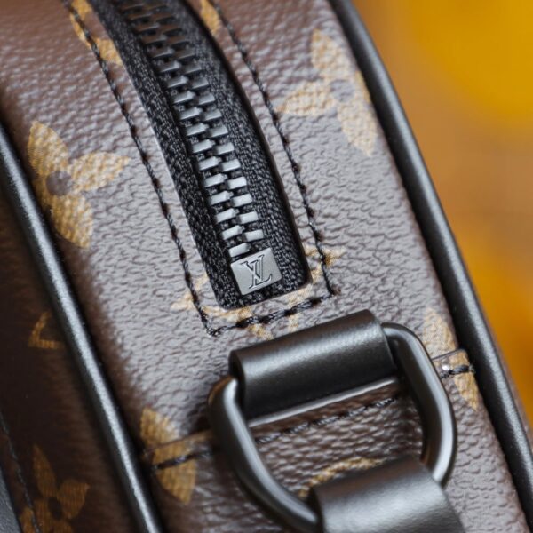 LC711 – Louis Vuitton ???????????????????????????????????????????? M69404 Top Quality