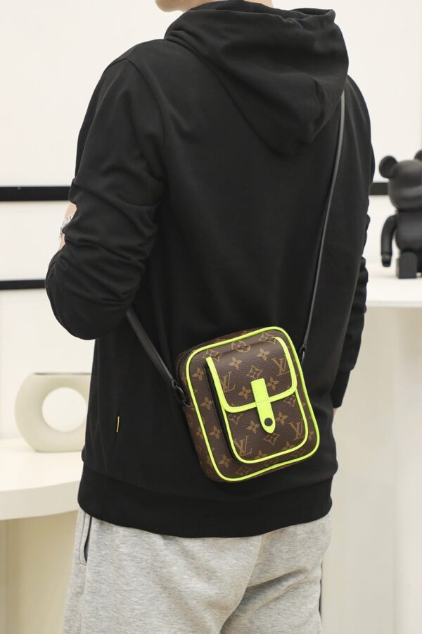LC712 – Louis Vuitton ??????????? M69404 Top Quality
