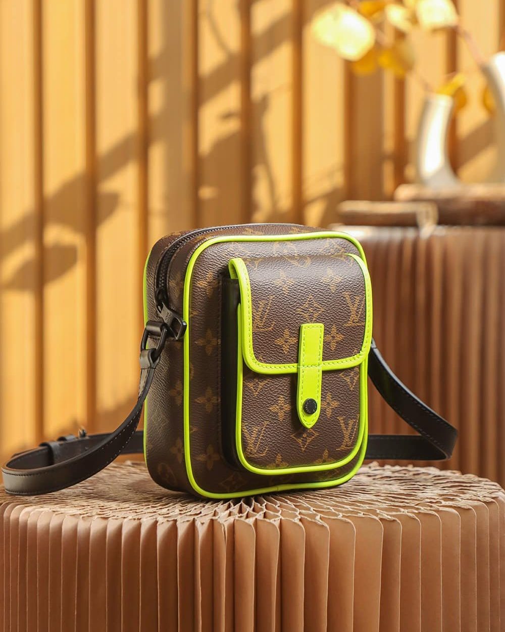 LC712 – Louis Vuitton ??????????? M69404 Top Quality