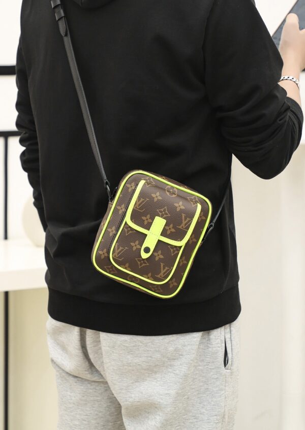LC712 – Louis Vuitton ??????????? M69404 Top Quality